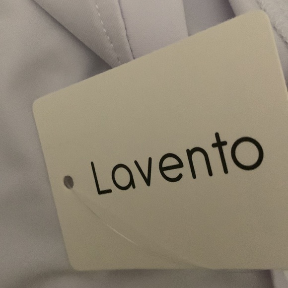 Lavento T-shirt size large - Picture 7 of 7